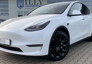 Tesla Model Y 35.430 km 41.950 &euro; Hatten | Sandkrug 26209