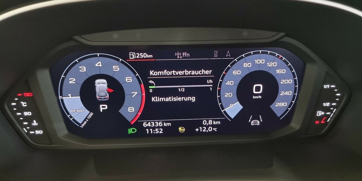 Audi Q3 35 TFSI LED ACC AHK SHZ DAB Navi Klima Spur 64.500 km 25.990 &euro; Garrel 49681