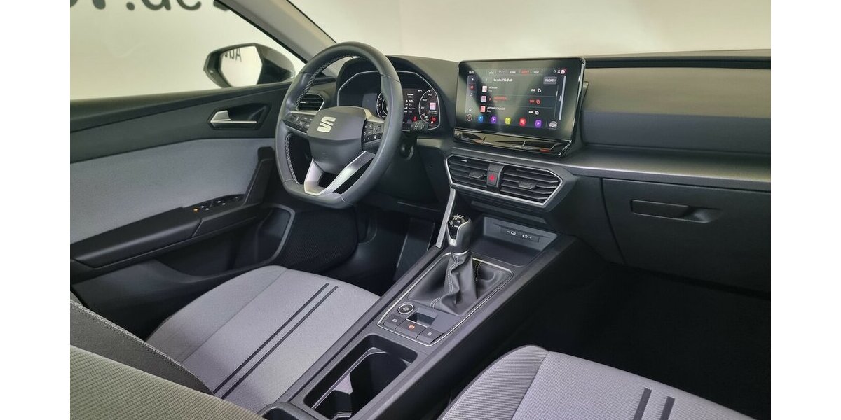 Seat Leon Style VIC Navi PDC Spur LED Tempomat VIC 49.700 km 16.900 &euro; Garrel 49681