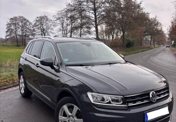 VW Tiguan 216.700 km 16.500 &euro; Oldenburg 26129