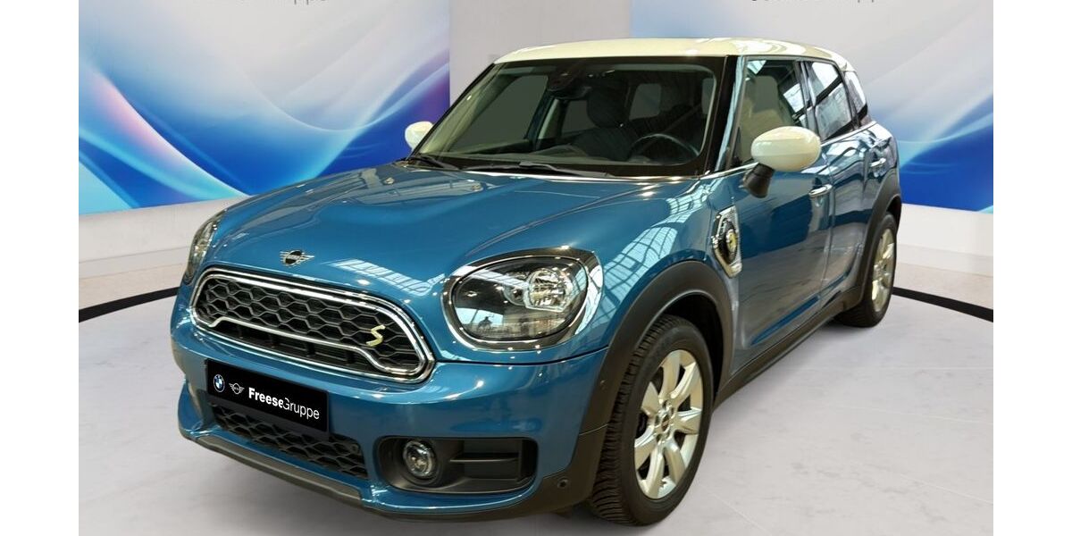 Mini Countryman SE (Cooper) 65.280 km 21.890 &euro; Oldenburg 26125
