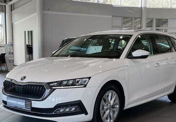 Skoda Octavia 31.196 km 23.990 &euro; Oldenburg 26123