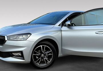 Skoda Fabia 11.542 km 15.990 &euro; Delmenhorst 27755