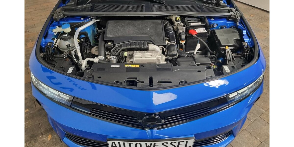 Opel Astra lim. GS Line AT8 APP Navi Spur AGR-Sitz 14.800 km 19.950 &euro; Garrel 49681