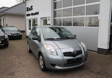 Toyota Yaris 198.650 km 2.999 &euro; Rastede 26180