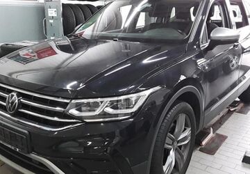 VW Tiguan Allspace 98.027 km 29.900 &euro; Rastede/ Wahnbek 26180
