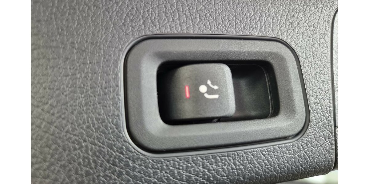 Mercedes-Benz GLB 220 d Progressive LED AHK Kamera Tempomat 85.200 km 36.990 &euro; Garrel 49681