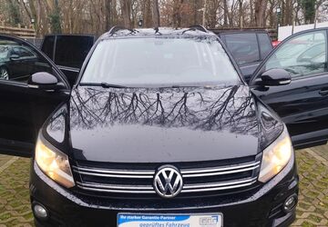 VW Tiguan 150.854 km 12.490 &euro; Hatten 26209