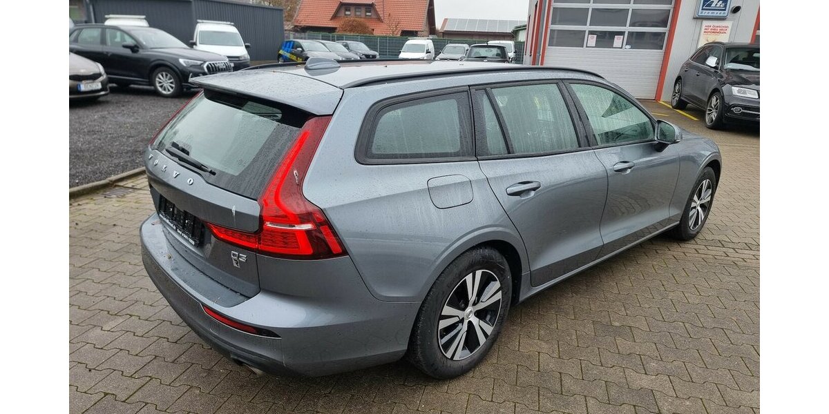 Volvo V60 LED ACC Spur Klima Navi Scheckheft 95.600 km 23.500 &euro; Garrel 49681
