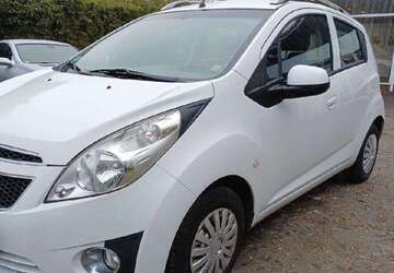 Chevrolet Spark 65.333 km 4.690 &euro; Bad Zwischenahn 26160