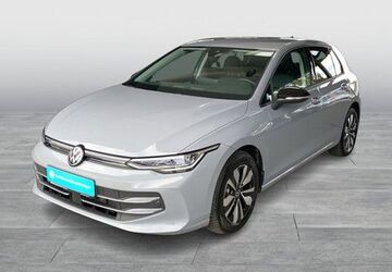 VW Golf 8.833 km 26.476 &euro; Oldenburg 26135