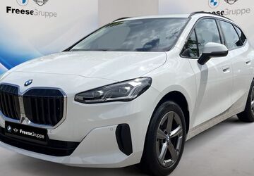 BMW 220 Active Tourer 9.447 km 32.490 &euro; Oldenburg 26135