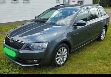 Skoda Octavia 119.500 km 10.250 &euro; Oldenburg 26131