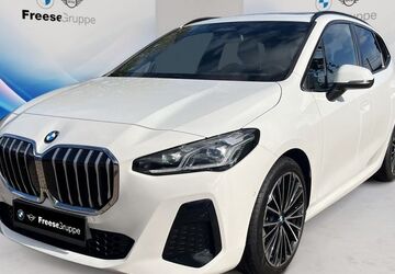 BMW 218 Active Tourer 55.414 km 28.990 &euro; Oldenburg 26135
