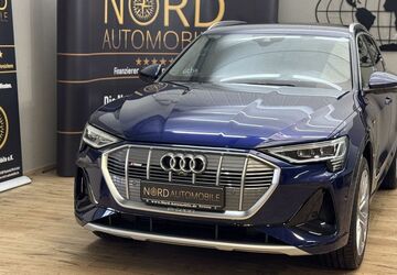 Audi e-tron 69.285 km 30.700 &euro; Rastede/ Wahnbek 26180