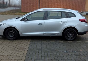Renault Megane 178.349 km 3.900 &euro; Oldenburg (Oldb) 26131