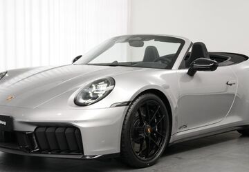 Porsche 992 2.900 km 197.890 &euro; Oldenburg 26123