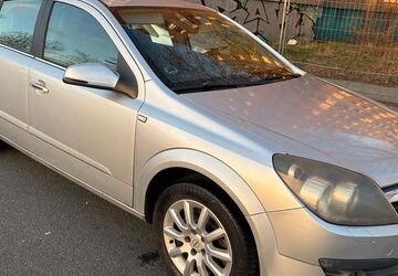 Opel Astra 132.410 km 2.900 &euro; ganderkesse 27777