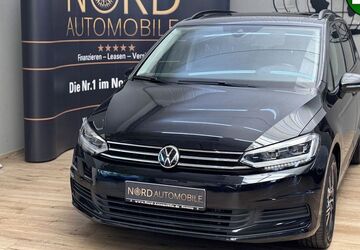 VW Touran 97.300 km 24.700 &euro; Rastede/ Wahnbek 26180