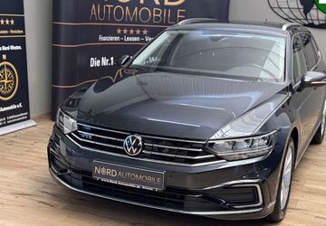 VW Passat Variant 77.653 km 23.900 &euro; Rastede/ Wahnbek 26180