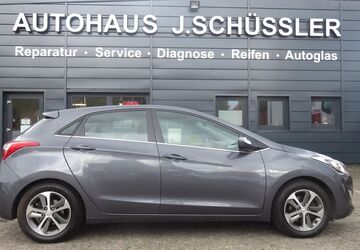 Hyundai i30 86.067 km 12.600 &euro; Delmenhorst 27753
