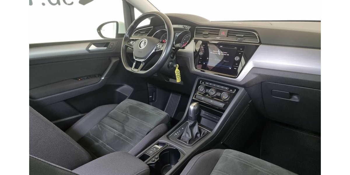VW Touran Comfortline BMT ACC AHK Kamera 7-Sitzer 89.900 km 24.990 &euro; Garrel 49681