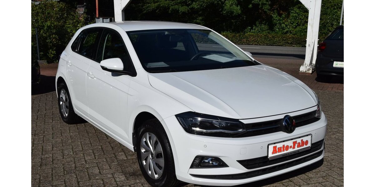 VW Polo 1,0 Comfortline Klima*LED*App-Connect*PDC 51.955 km 14.980 &euro; Rastede 26160