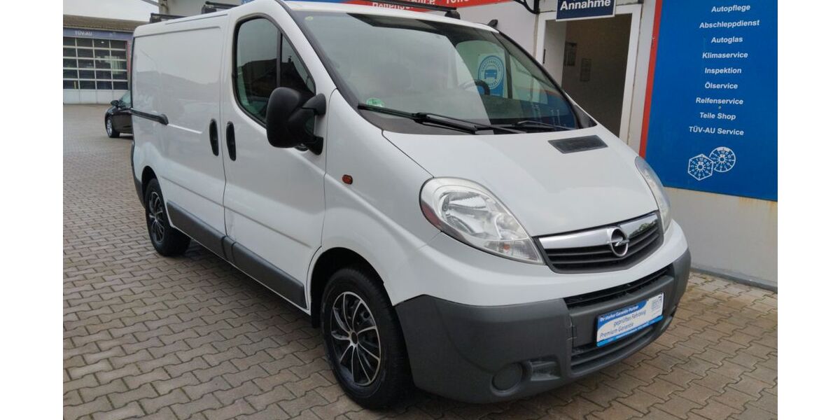 Opel Vivaro 237.285 km 5.999 &euro; Jade 26349
