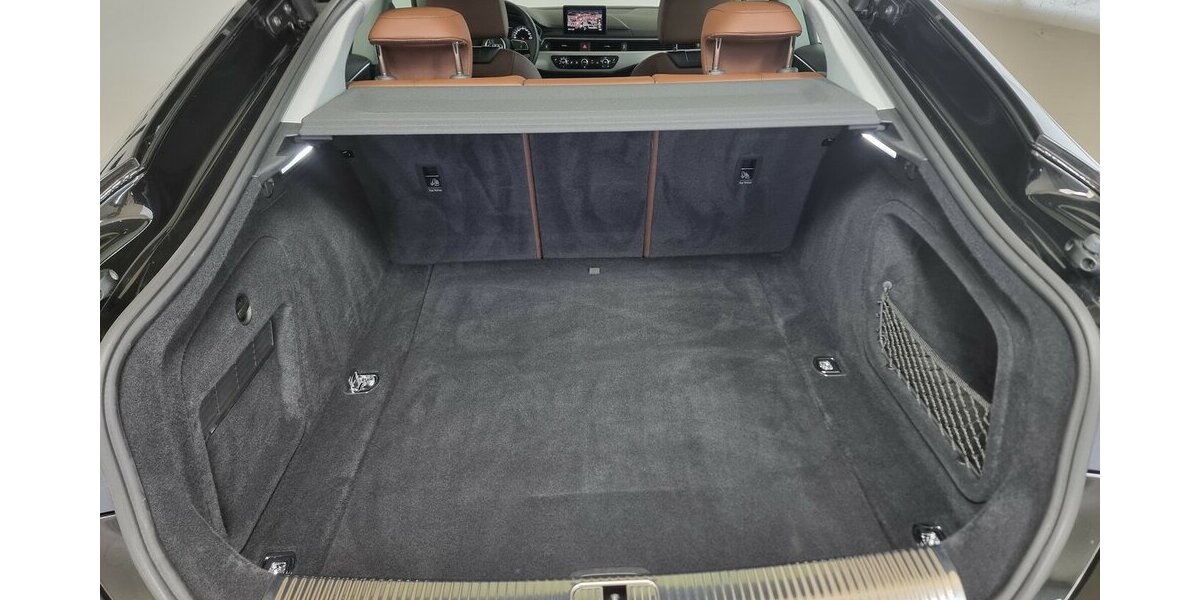 Audi A5 35 TFSI DSG LED SHZ Navi Leder Tempomat 77.900 km 25.950 &euro; Garrel 49681