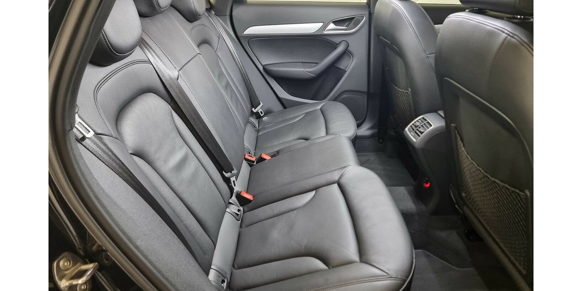 Audi Q3 2.0 TDi S tronic Bi-Xenon Navi Klima Leder 92.900 km 22.850 &euro; Garrel 49681