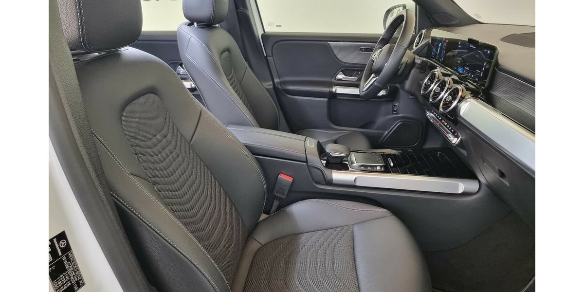 Mercedes-Benz GLB 220 d Progressive LED AHK Kamera Tempomat 85.200 km 33.900 &euro; Garrel 49681