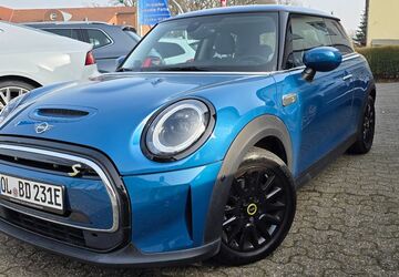 Mini Cooper SE 10.770 km 21.999 &euro; Metjendorf 26215