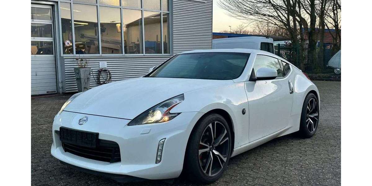 Nissan 370Z 88.000 km 24.990 &euro; Oldenburg 26125