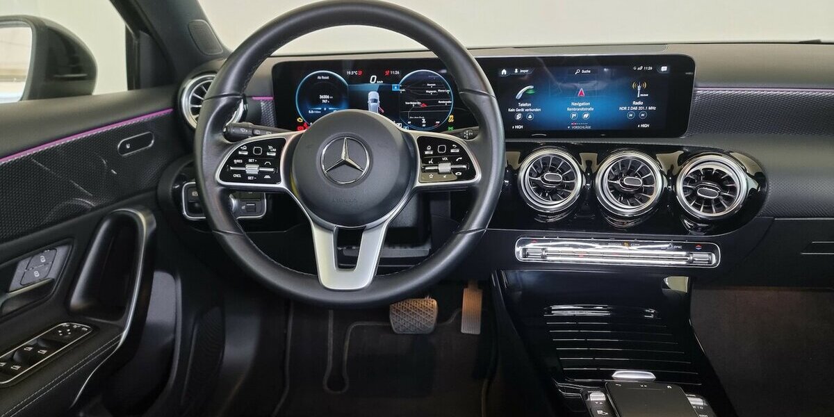 Mercedes-Benz A 220 d Progressive LED ACC AHK Kamera Keyless 41.300 km 29.999 &euro; Garrel 49681