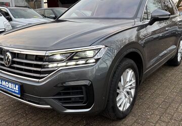 VW Touareg 156.200 km 29.999 &euro; Oldenburg 26129