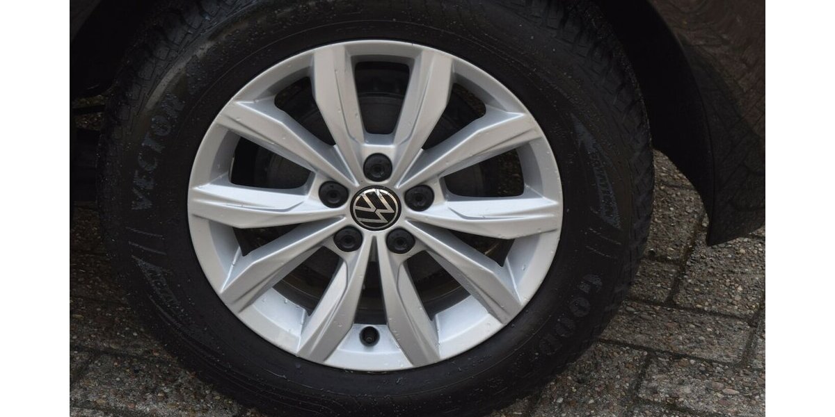 VW Polo Highline TSI Navi*Climatr.*ACC*Allseason 41.085 km 15.980 &euro; Rastede 26160