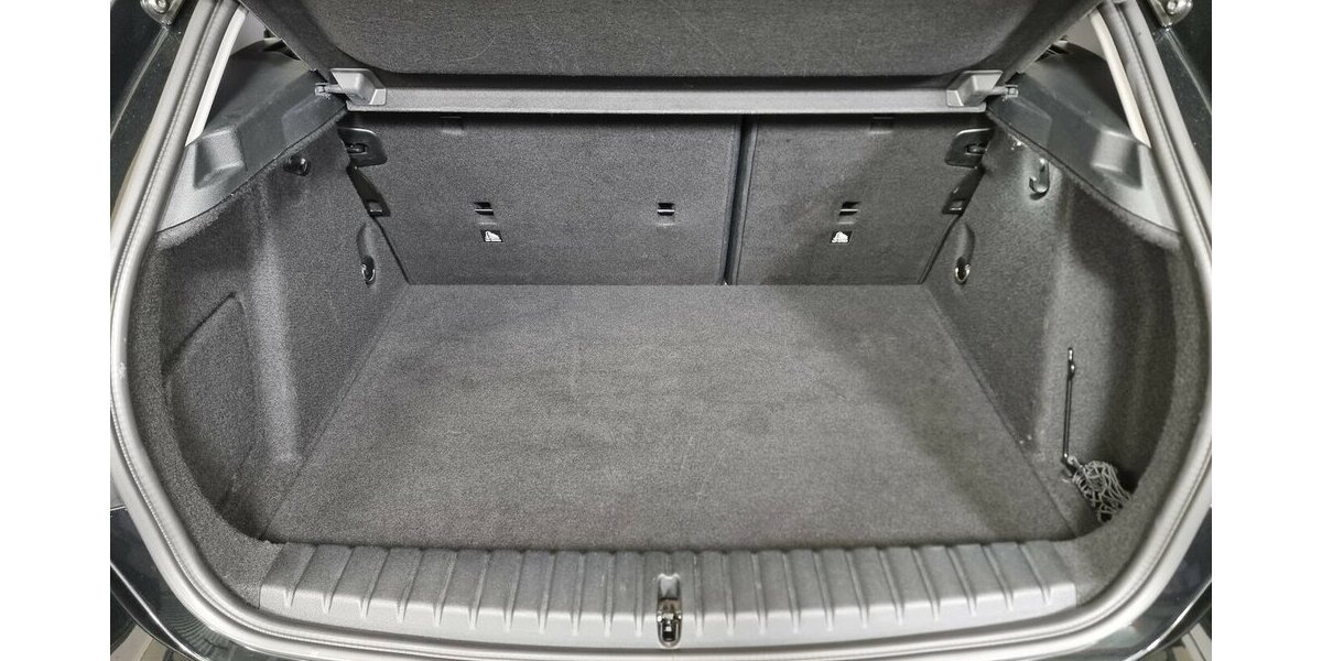 BMW 118d Advantage LED Navi Kamera 51.800 km 21.500 &euro; Garrel 49681