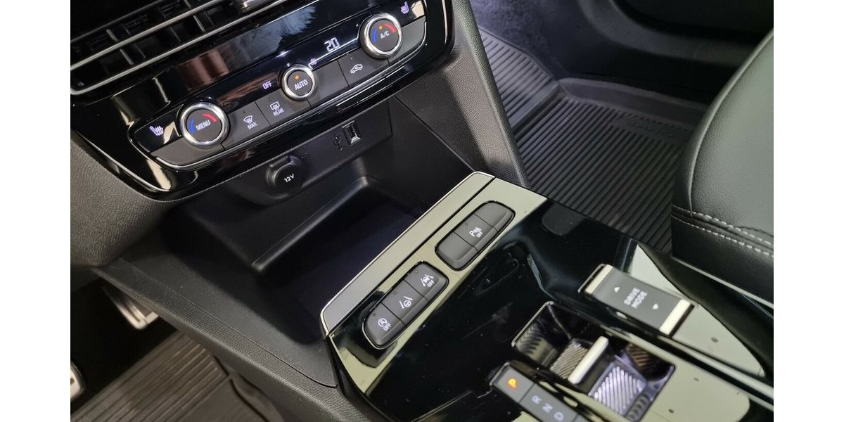 Opel Mokka Ultimate LED APP Digital Automatik Kamera 22.900 km 17.990 &euro; Garrel 49681