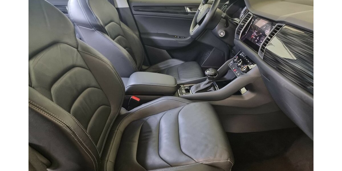 Skoda Kodiaq Style DSG LED AHK Leder Memory 7-Sitzer 116.400 km 28.900 &euro; Garrel 49681