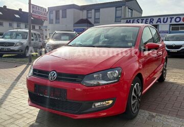 VW Polo 121.000 km 5.900 &euro; Delmenhorst 27751